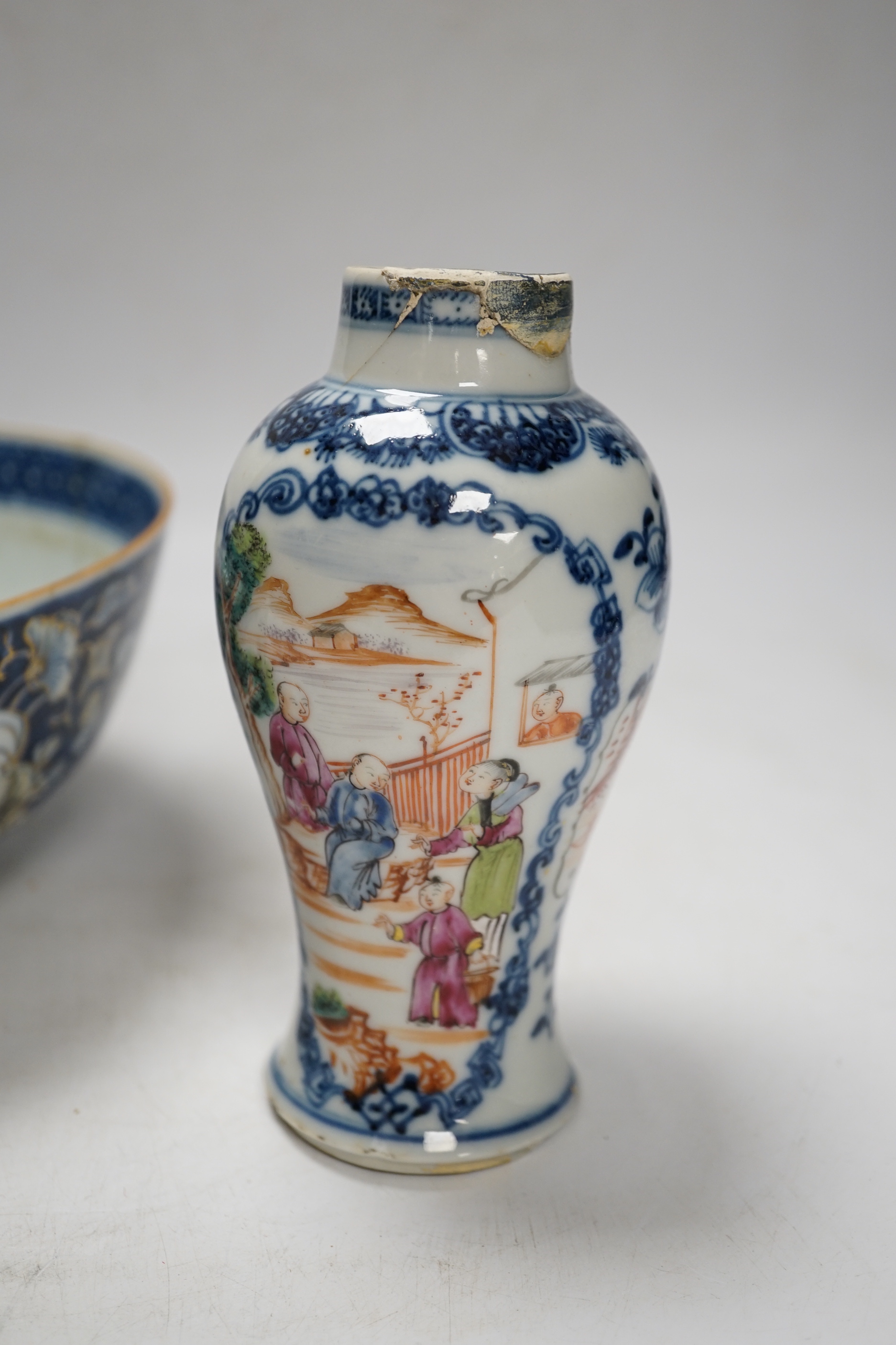 A Chinese famille rose vase and bowl, Qianlong period, bowl 20cm diameter